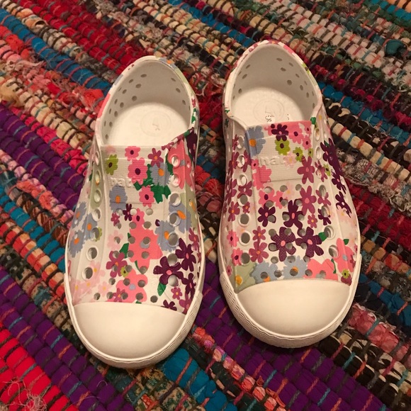 native slip on shoes